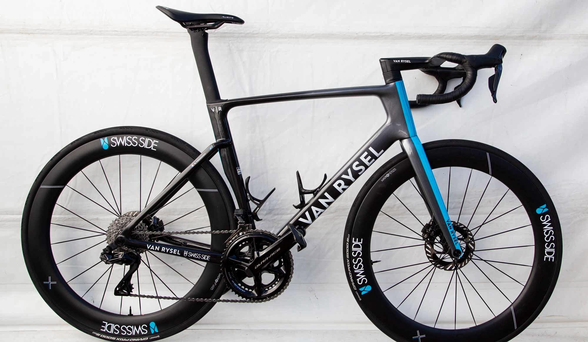 The most affordable bike in the WorldTour Decathlon AG2R La Mondiale Rouleur