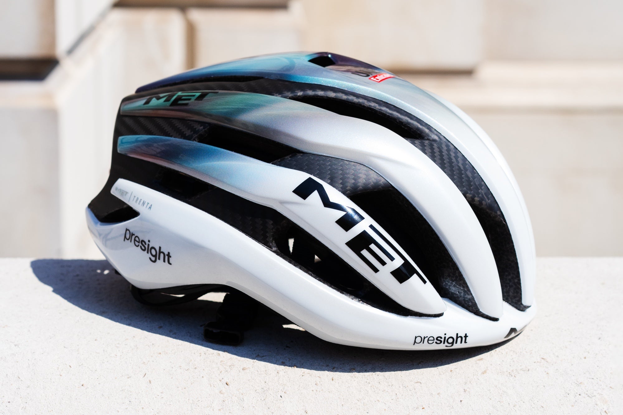 MET Trenta 3K Carbon Mips review: a helmet that's as classy as its mos –  Rouleur