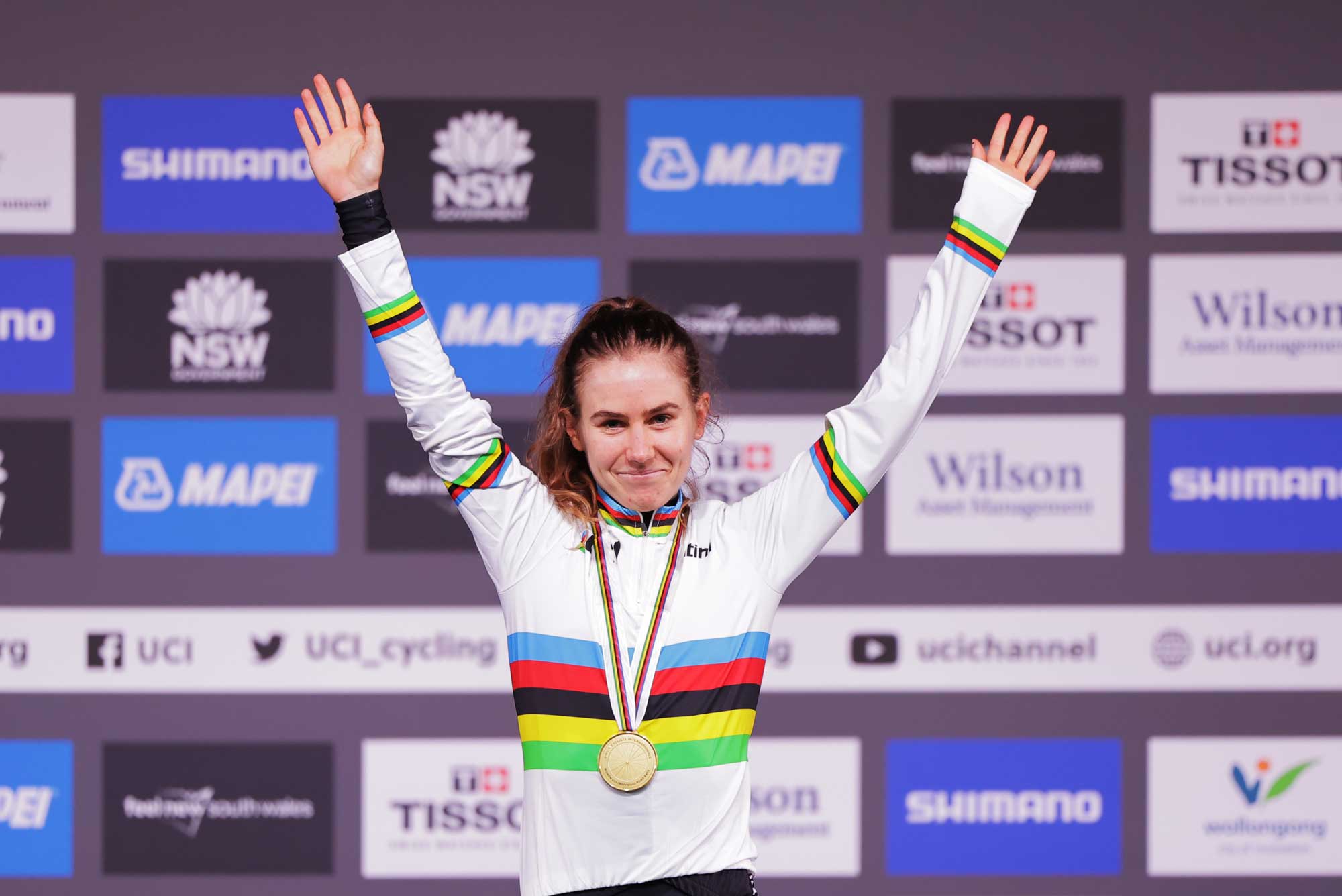 'A funny feeling' - Niamh Fisher-Black on self-funding her way to the U23 World Championship title and riding a race within a race