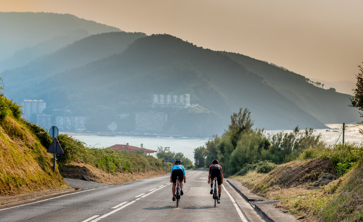 Dibujando Euskadi con alforjas y esencia urbanita