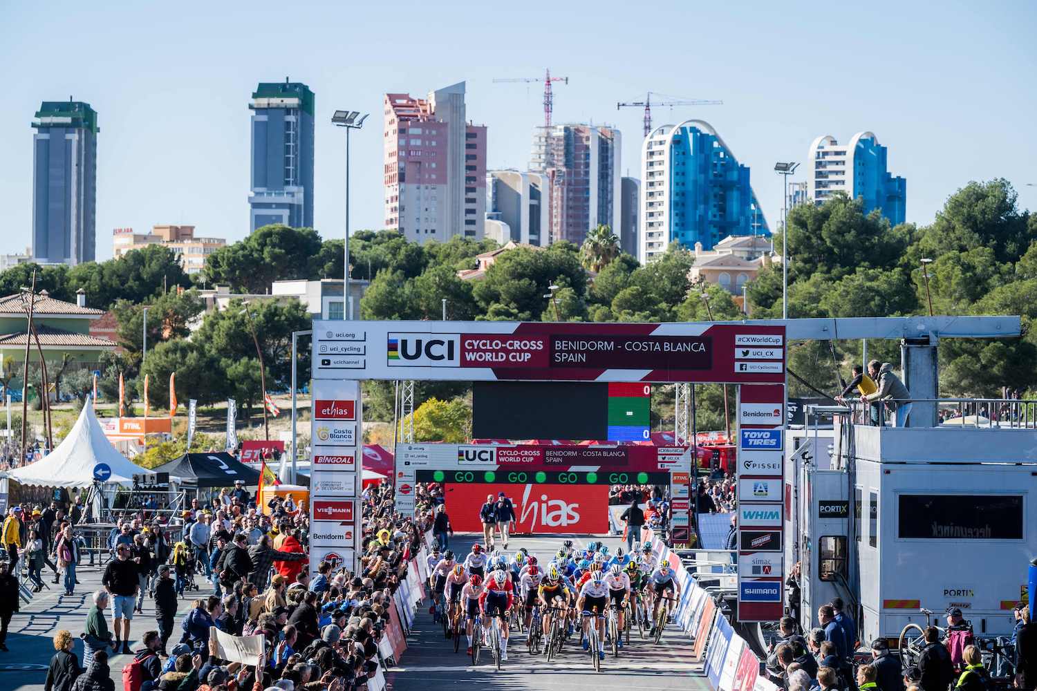 Copa del Mundo Benidorm 2023, ciclocross entre los rascacielos del Mediterráneo