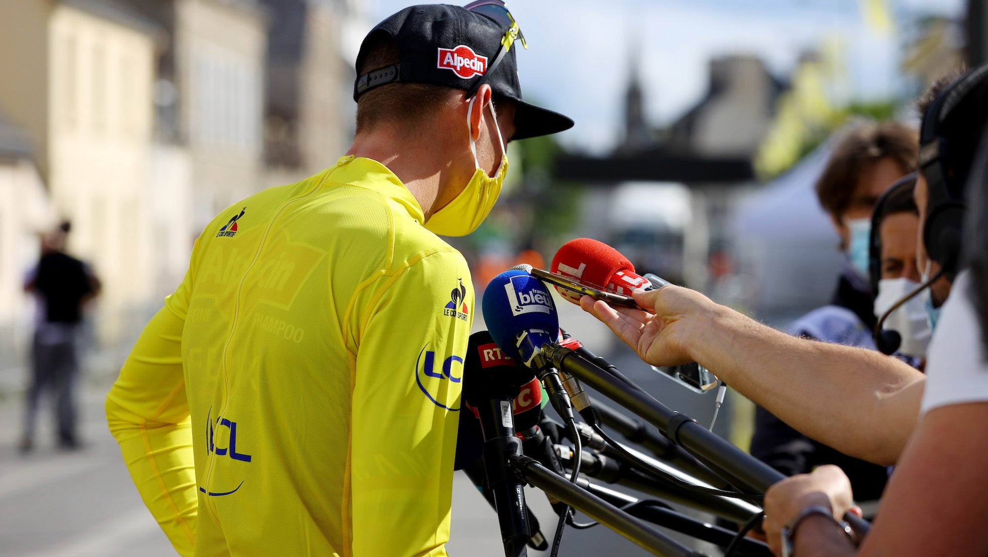 Cover me: black books and blank stares from the peloton press pack