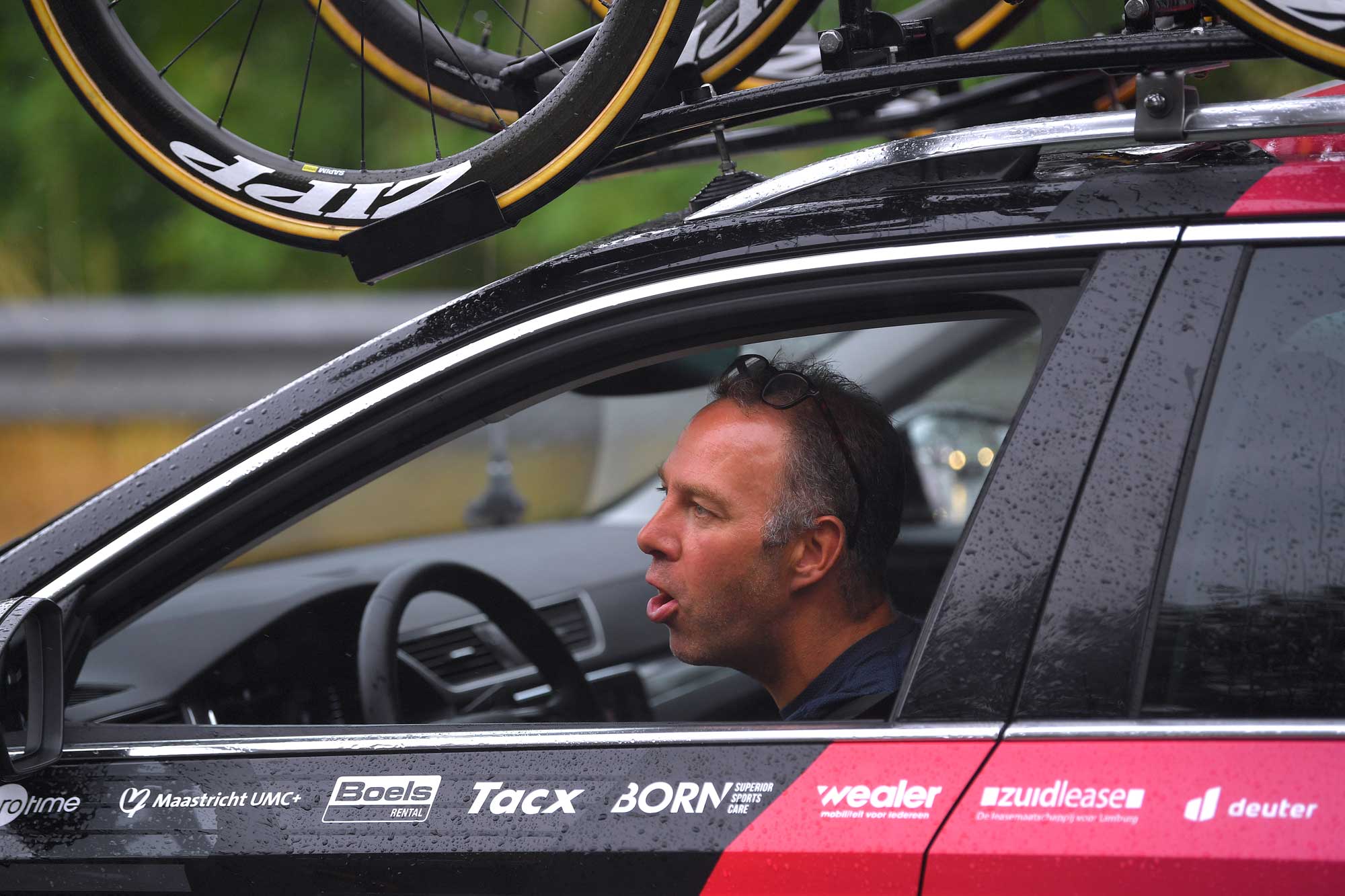 It only gets worse for SD Worx: Danny Stam out of the Tour de France Femmes after showing no remorse