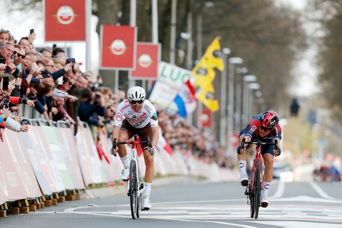 Amstel Gold Race 2022 Men’s Debrief: Michał Kwiatkowski is back