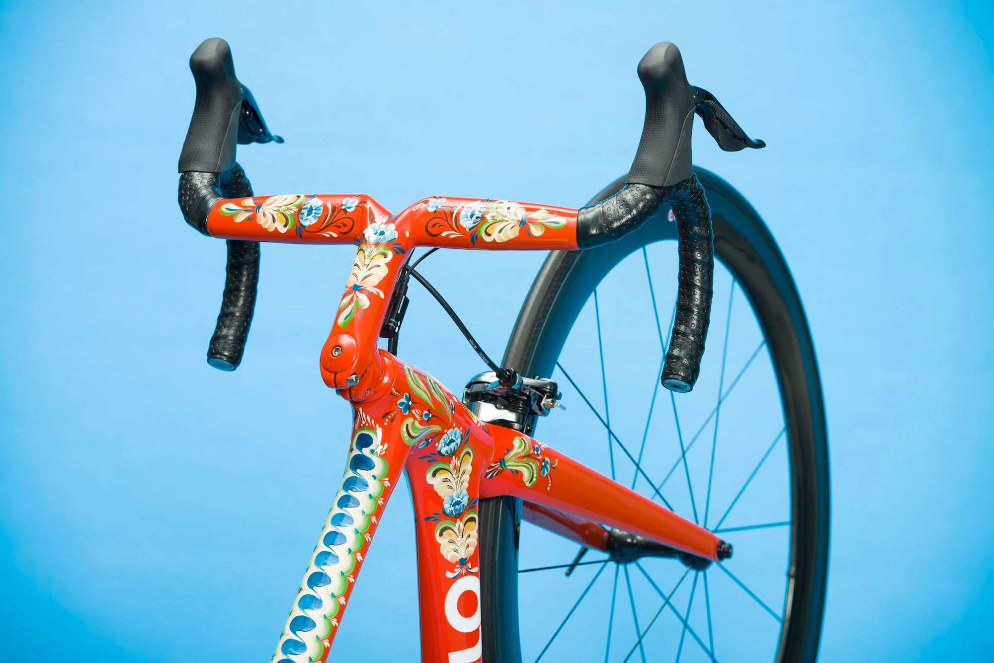 Beautiful frames: the rise of the custom paint scheme