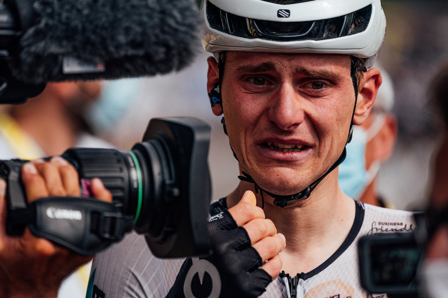 Tour de France 2023 | UN GRANDE ABBRACCIO, MATEJ