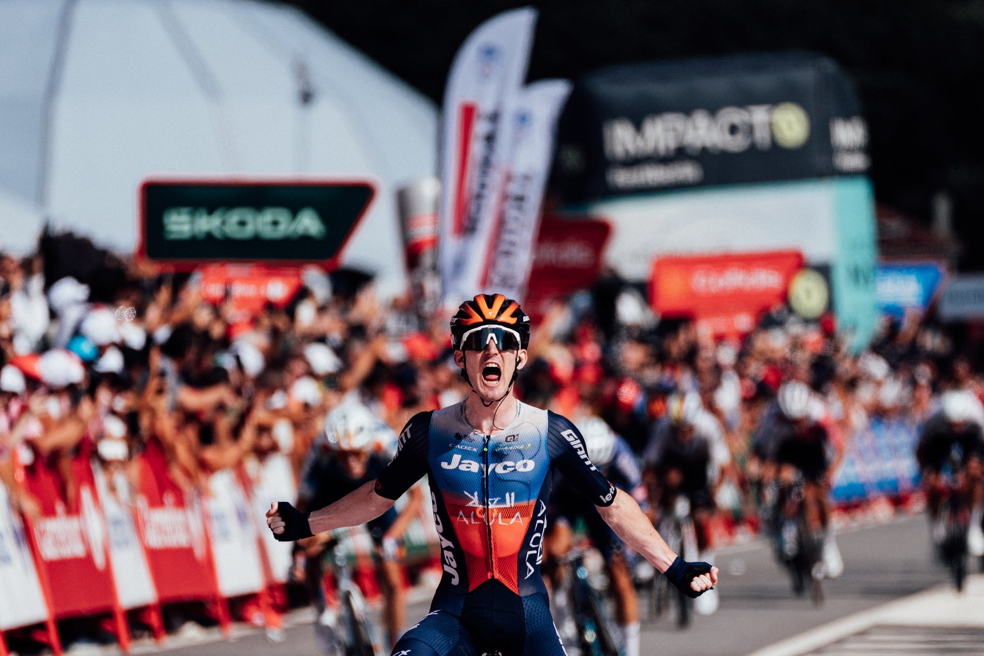 Luck of the Irish - at last: Eddie Dunbar's triumphant return to glory at the Vuelta a España