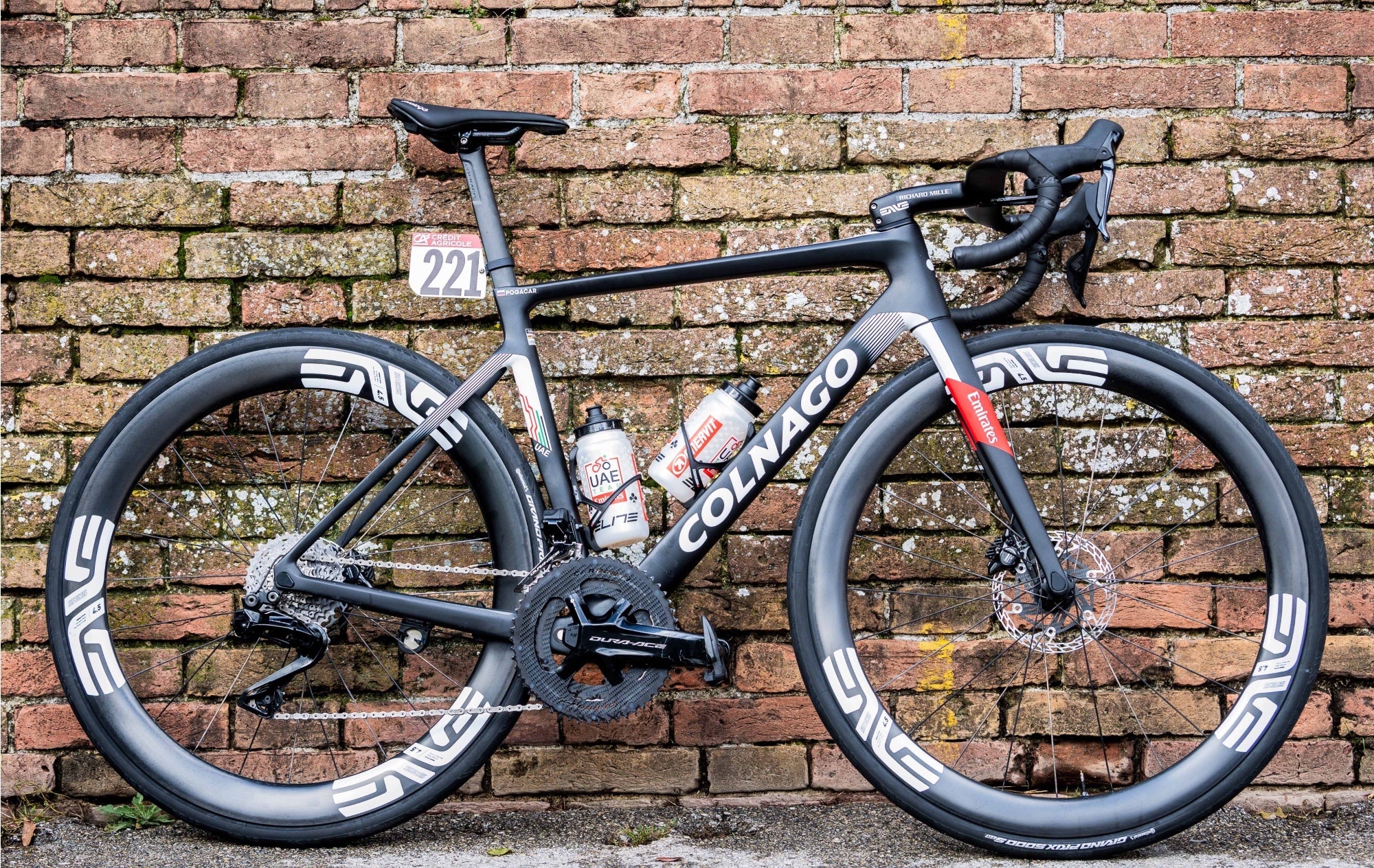 Tadej Pogacar's Colnago V4RS against a wall at Strade Bianche