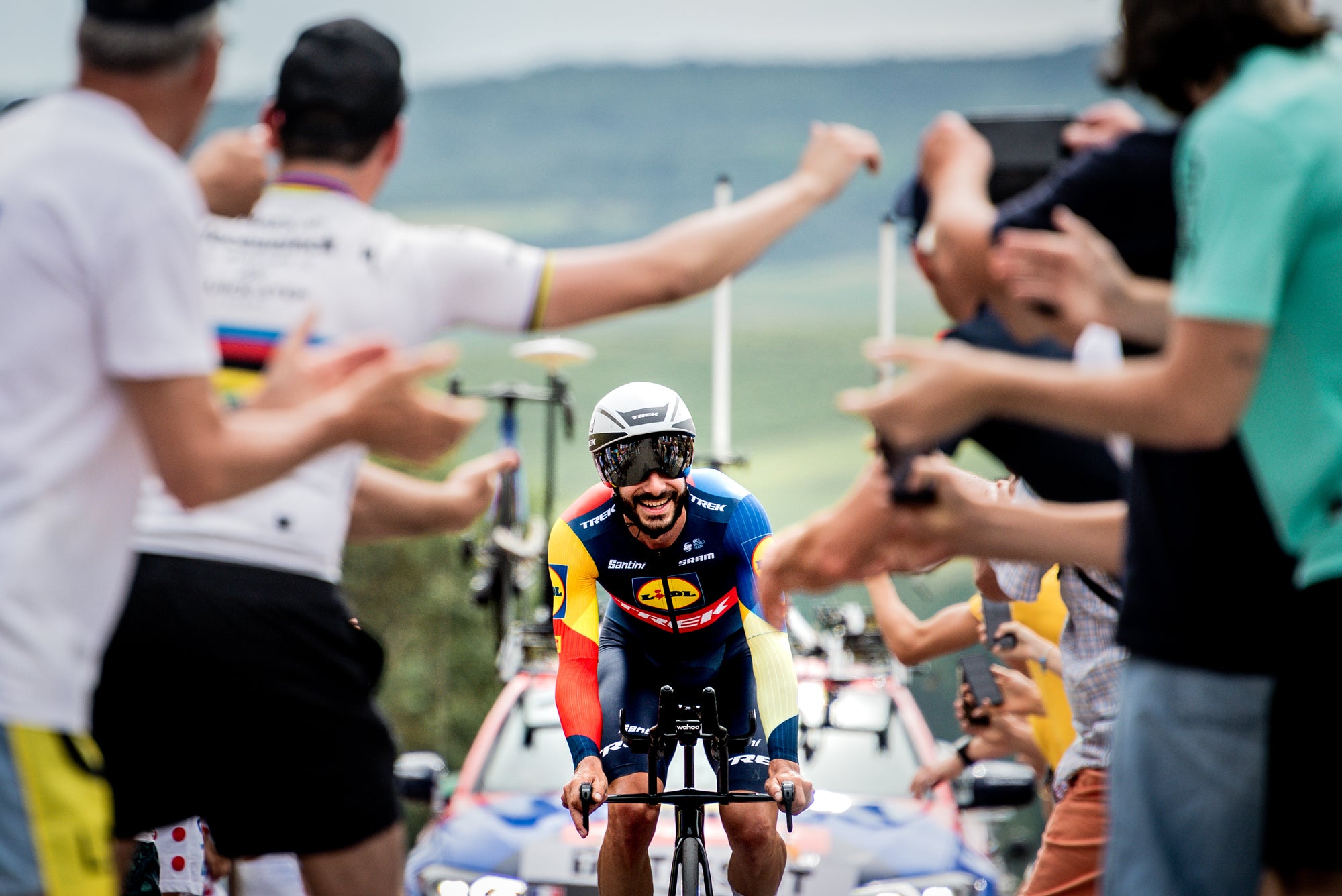 Julien Bernard makes a party out of a time trial